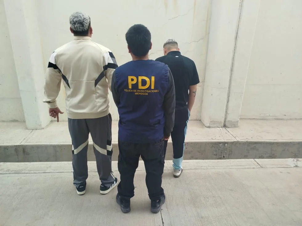 Detenidos-aa-980x735
